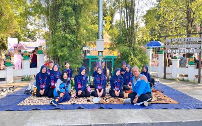 Tampil di Lapak Seni Dwi Warna, Musik Panting MAN 1 HST Hibur Warga Barabai